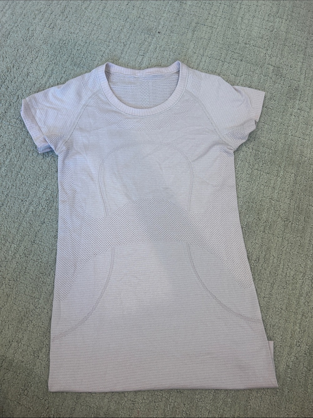 lululemon athletica Light Lavender Seamless Short-Sleeve Top